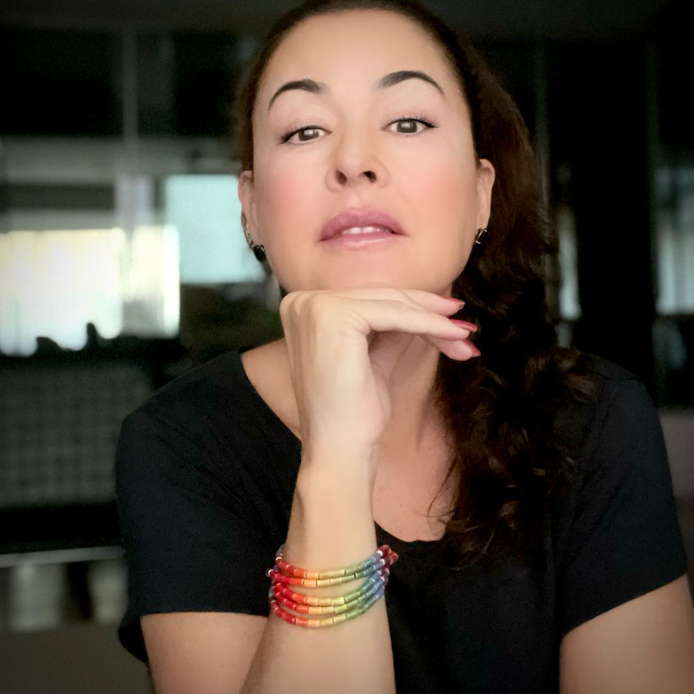 Pulseira 5 voltas cerâmica vitrificada colorida.