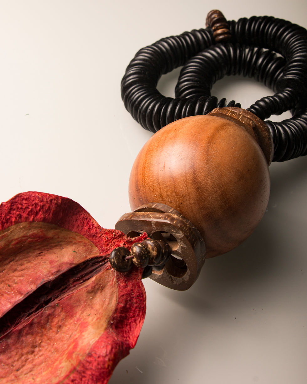 Miniatura: Colar de mesa folha de jacarandá