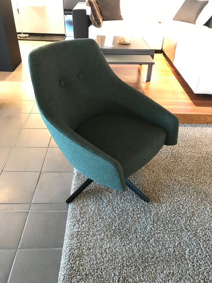 Sessel PUK low von Montis