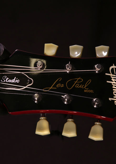 Epiphone Les Paul Studio Bohemia Cherry 2000 Detailbild