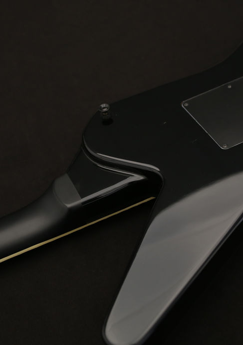 Epiphone Futura Explorer Marcus Henderson Apparition Midnight Ebony 2009 Detailbild