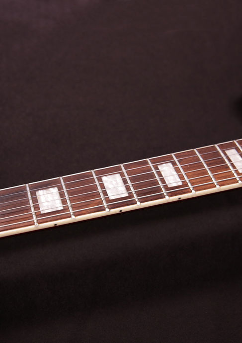 Harley Benton HB-35Plus Cherry 2021 Detailbild