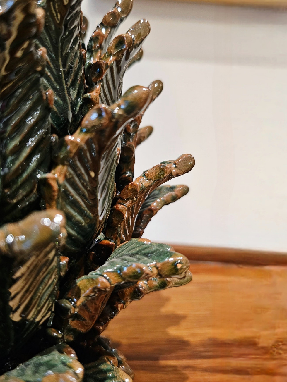 Miniatura: Piña de cerámica verde- marrón