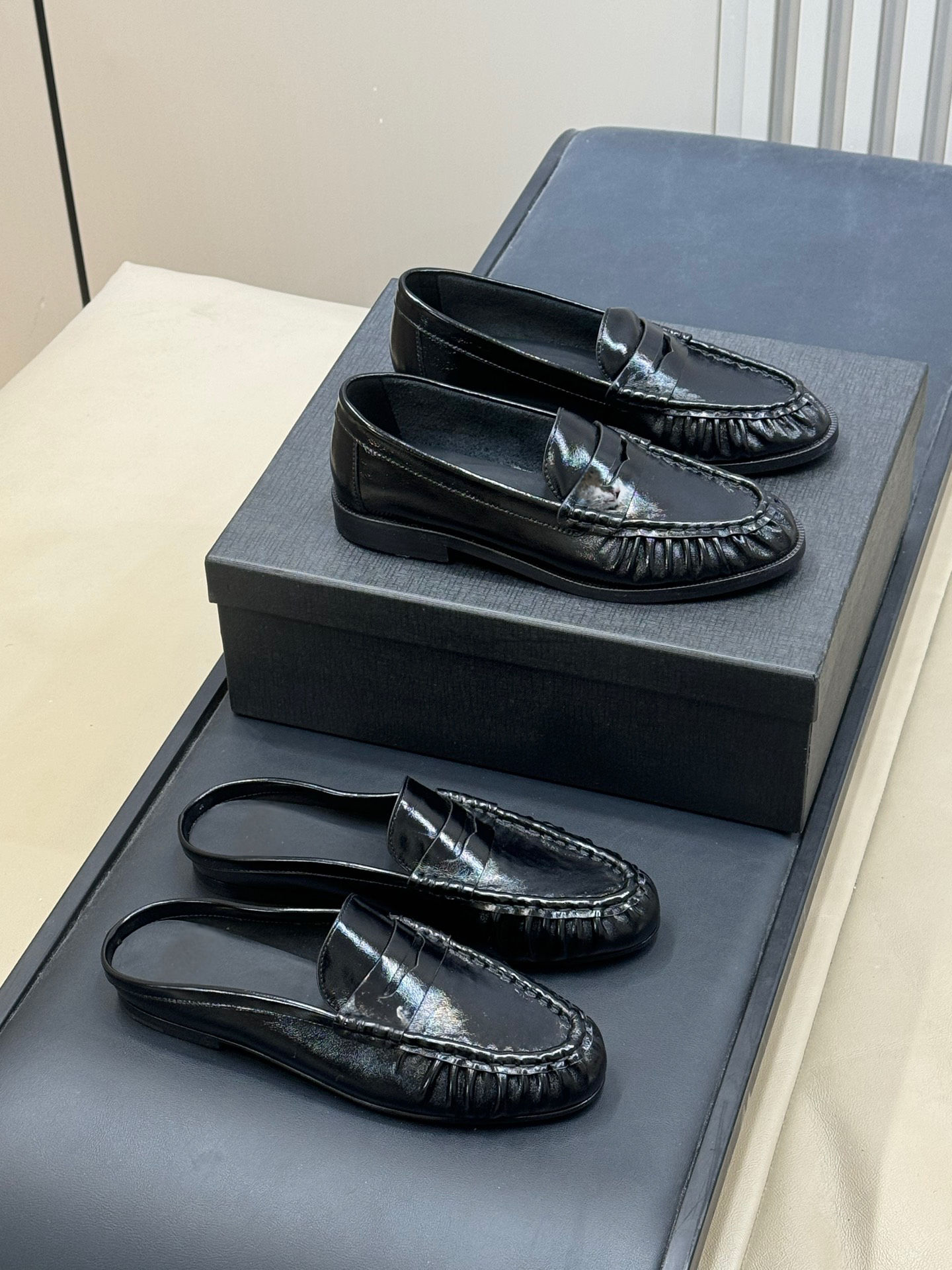 ACSL Shiny Leather Mules/Loafers (Black)