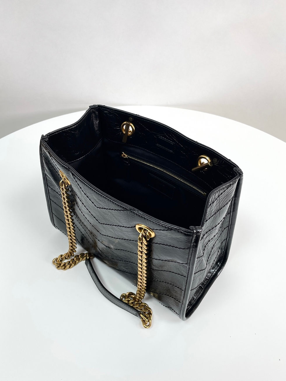 Thumbnail: ACSL Small Vintage Leather Niki (Black)