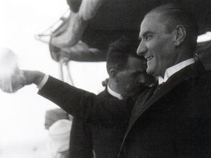 🇹🇷 10 Kasım: Minnetle, Saygıyla…