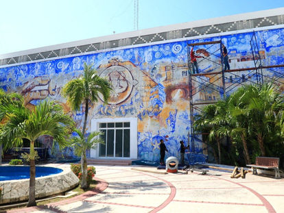 Rescatan patrimonio cultural de Solidaridad con el Mural del palacio