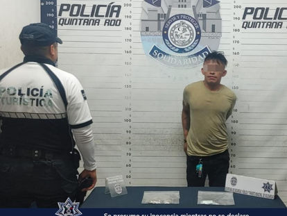 Detienen a sujeto con ocho envoltorios de posibles narcóticos en la Gonzalo Guerrero