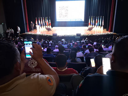 Continúan las actividades del Primer Congreso de Protección Civil y Gestión de Riesgos de Desastres en el Teatro de la Ciudad.