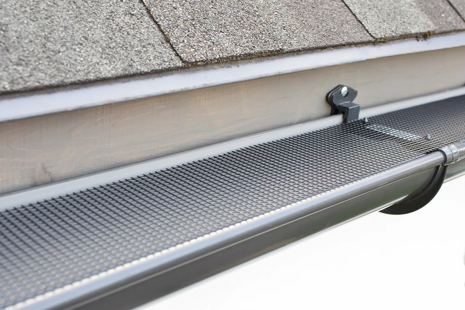 Get the Best Gutter Guard Products Today.webp