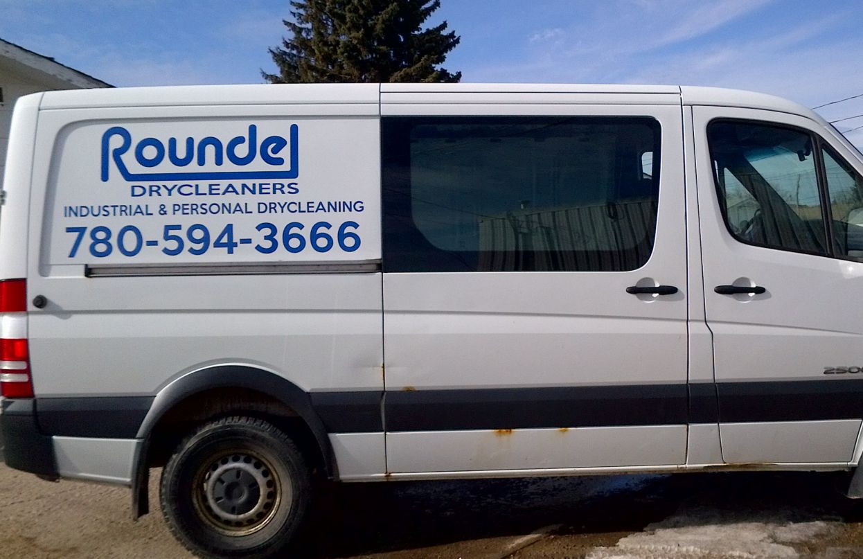 Roundel Drycleaners