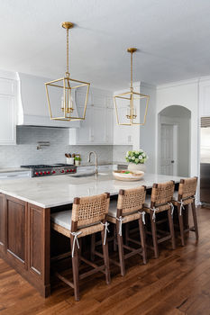 Tampa Florida Interior Designer Kitchen by Hendrickson Interior Design