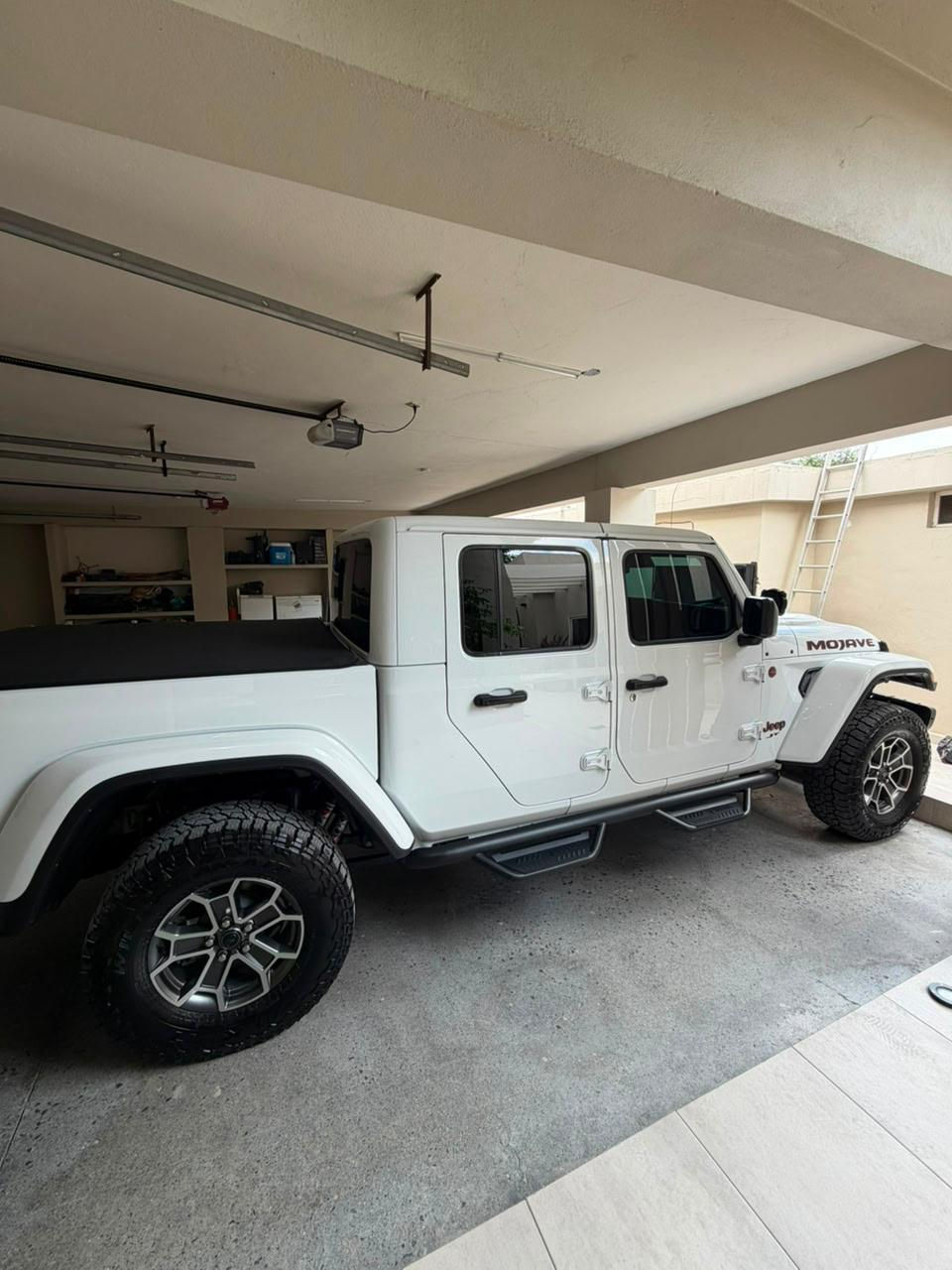 Miniatura: JEEP GLADIATOR MOJAVE 2025 🏷️UM