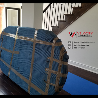 Dining table (fully wrapped)