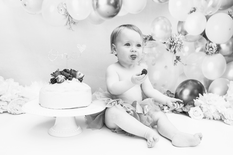 Swansea Cake Smash Ideas photography with a Gower and Carmarthenshire photographer
