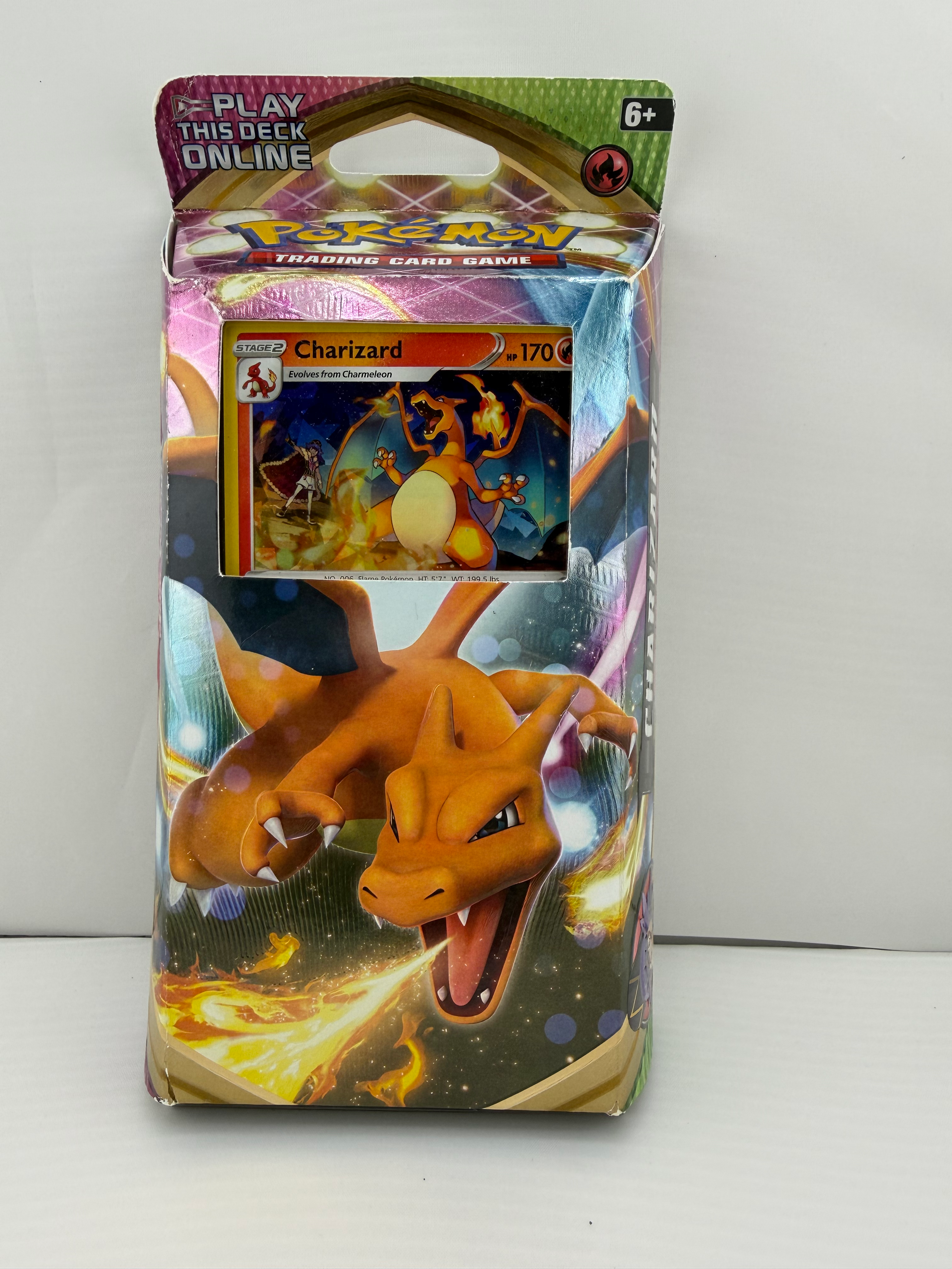 Vivid Voltage Charizard Theme Deck