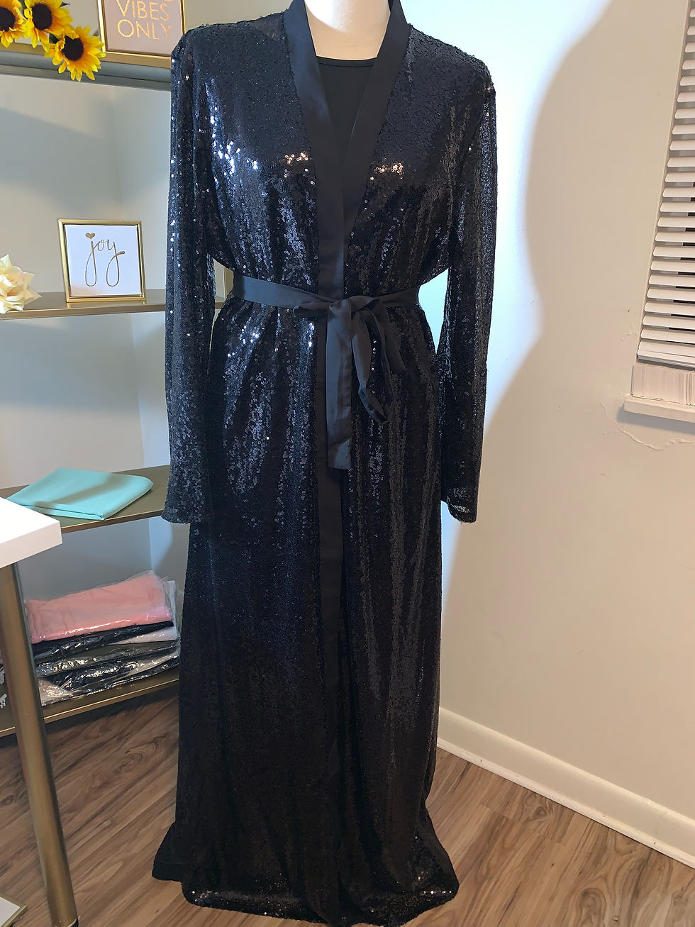Thumbnail: Black Luxurious Sequin Abaya