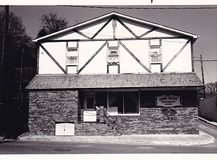 7533 Main Street_Crab Alley_1983.tif