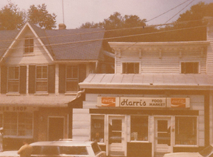 7550 Main Street Harris Food Market c. 1975.tif
