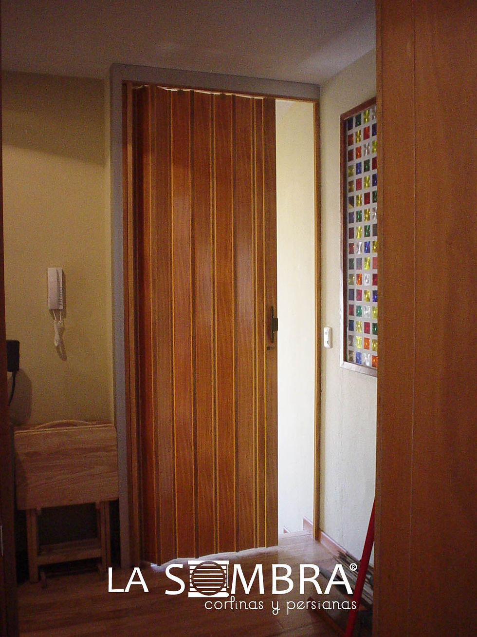 PUERTA PLEGABLE