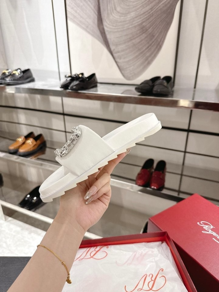 Thumbnail: Roger Vivier 여성 슬리퍼