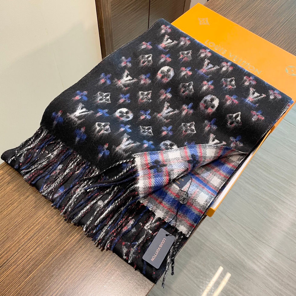 Thumbnail: 루이비통 머플러