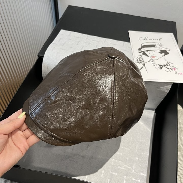 Thumbnail: 프라다 남녀공용 모자