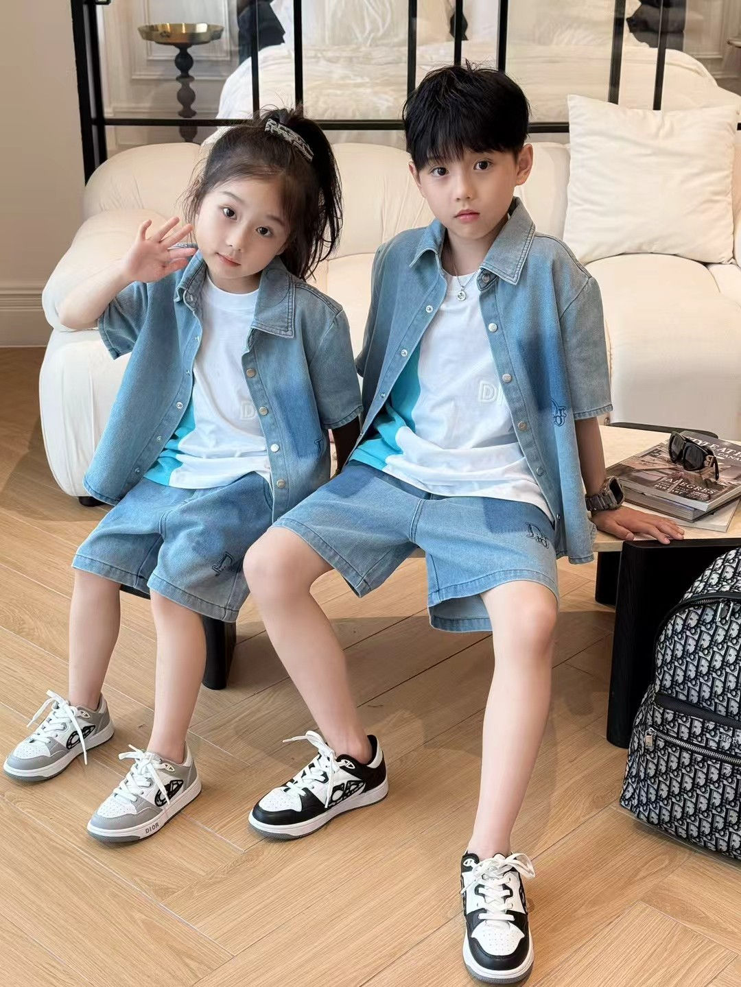 디올 아동 반팔 세트