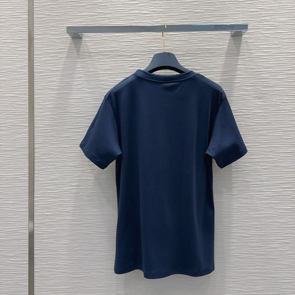 Thumbnail: 루이비통 여성용 반팔티