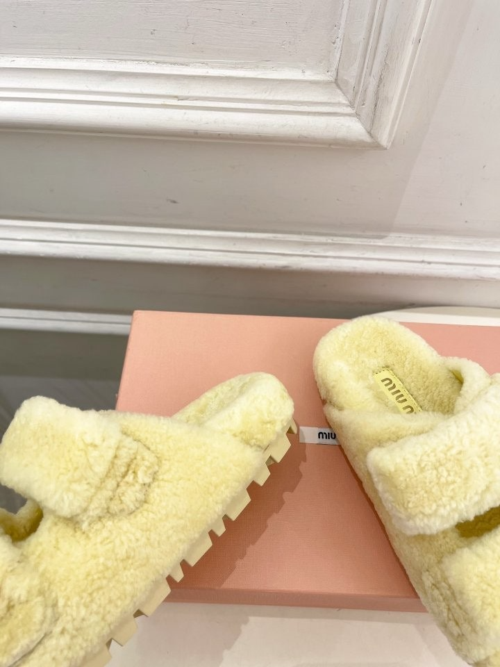 Thumbnail: 미우미우 여성 슬리퍼