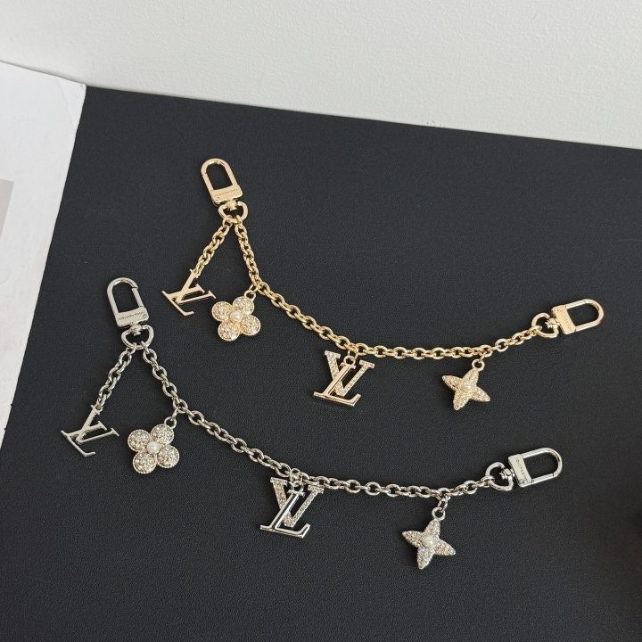 Thumbnail: 루이비통 BagCharm 키링