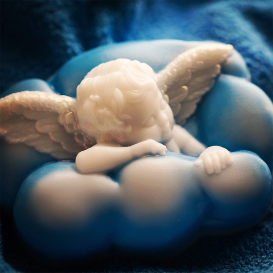 Миниатюра: Երկնային հրեշտակ