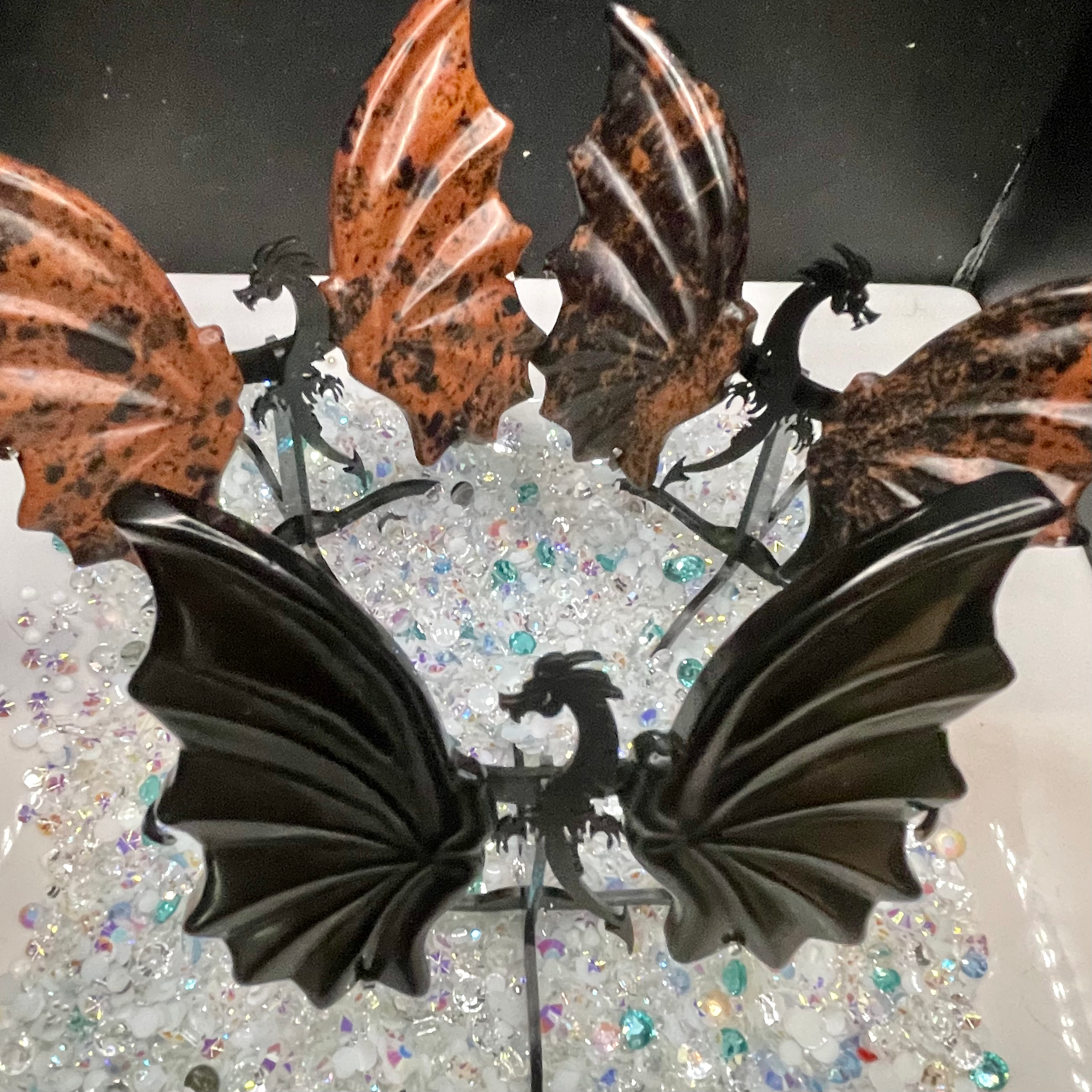 00001938 Mini Dragon Black Obsidian Wings