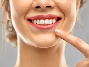 Home Remedies for Back Teeth Straight From an Orthodontist