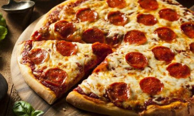 Pizza Peperoni