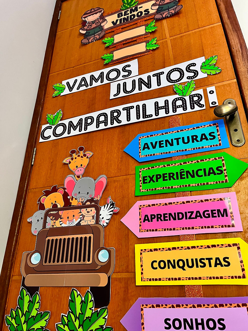 Miniatura: DECORAÇÃO PORTA SAFARI