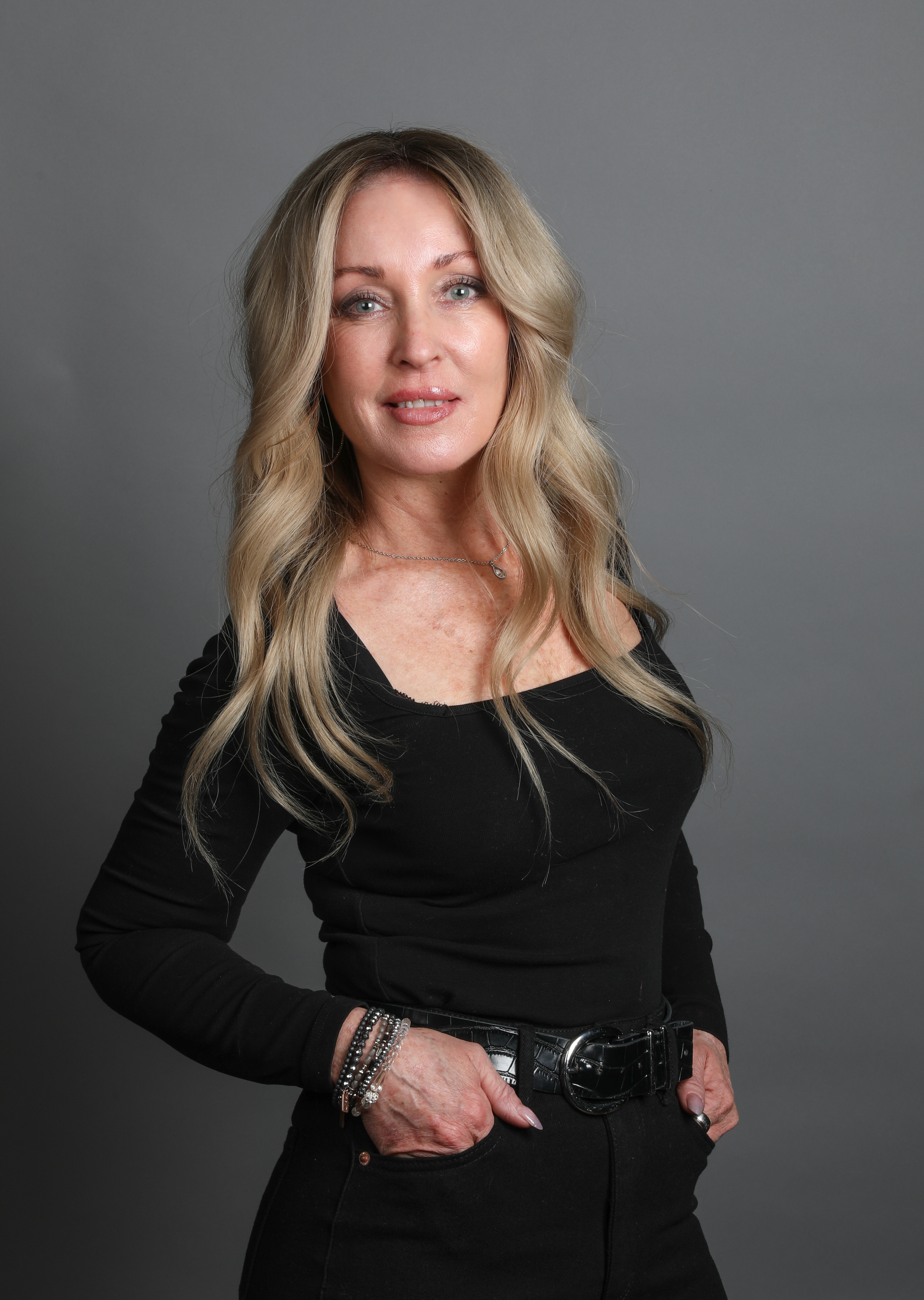 Nicola, Hair stylist at Gelous Nails