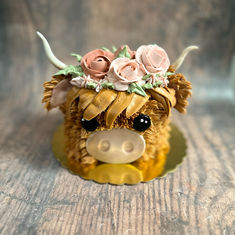 highland cow cake