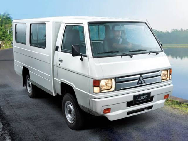 Thumbnail: MITSUBISHI L300 FB BODY DUAL AC
