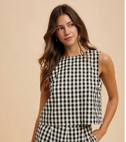 The Kinsley Gingham Top | Mary+Marie Boutique