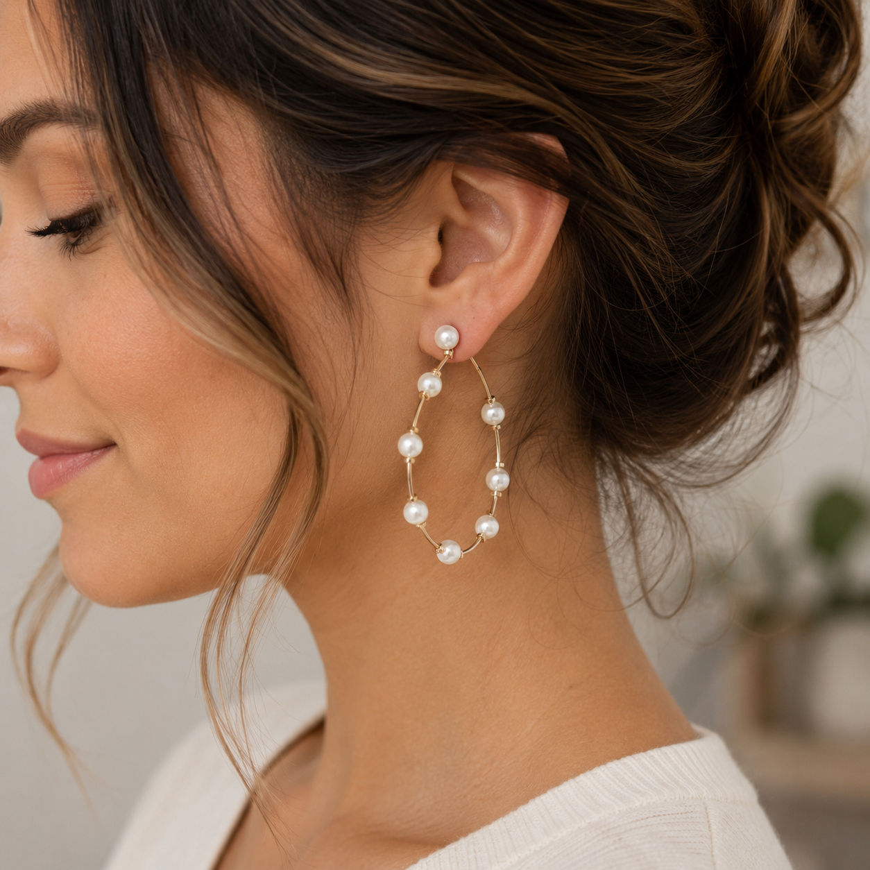 Nine to Midnight Pearl Hoop Earrings