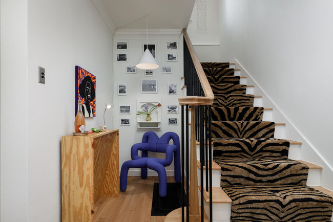 PixelSold_2045_Lauraette_Dr (2 of 39).jpg