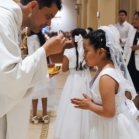2025 Latino 1st Eucharist Edited-478.jpg
