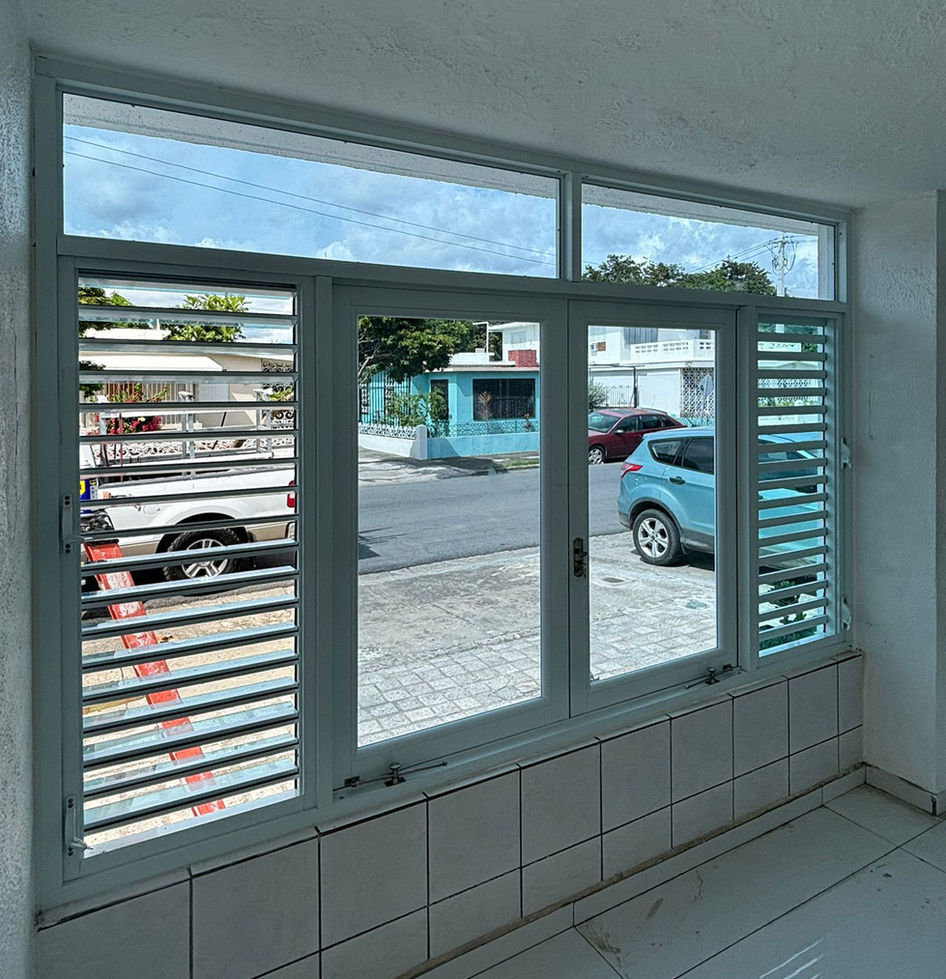 Ventanas de seguridad casement y lama