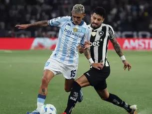Botafogo perde para Racing e amarga mais um vice sob o olhar do novo técnico