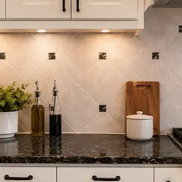 phrs-kitchen-backsplash-installation-san-antonio.webp