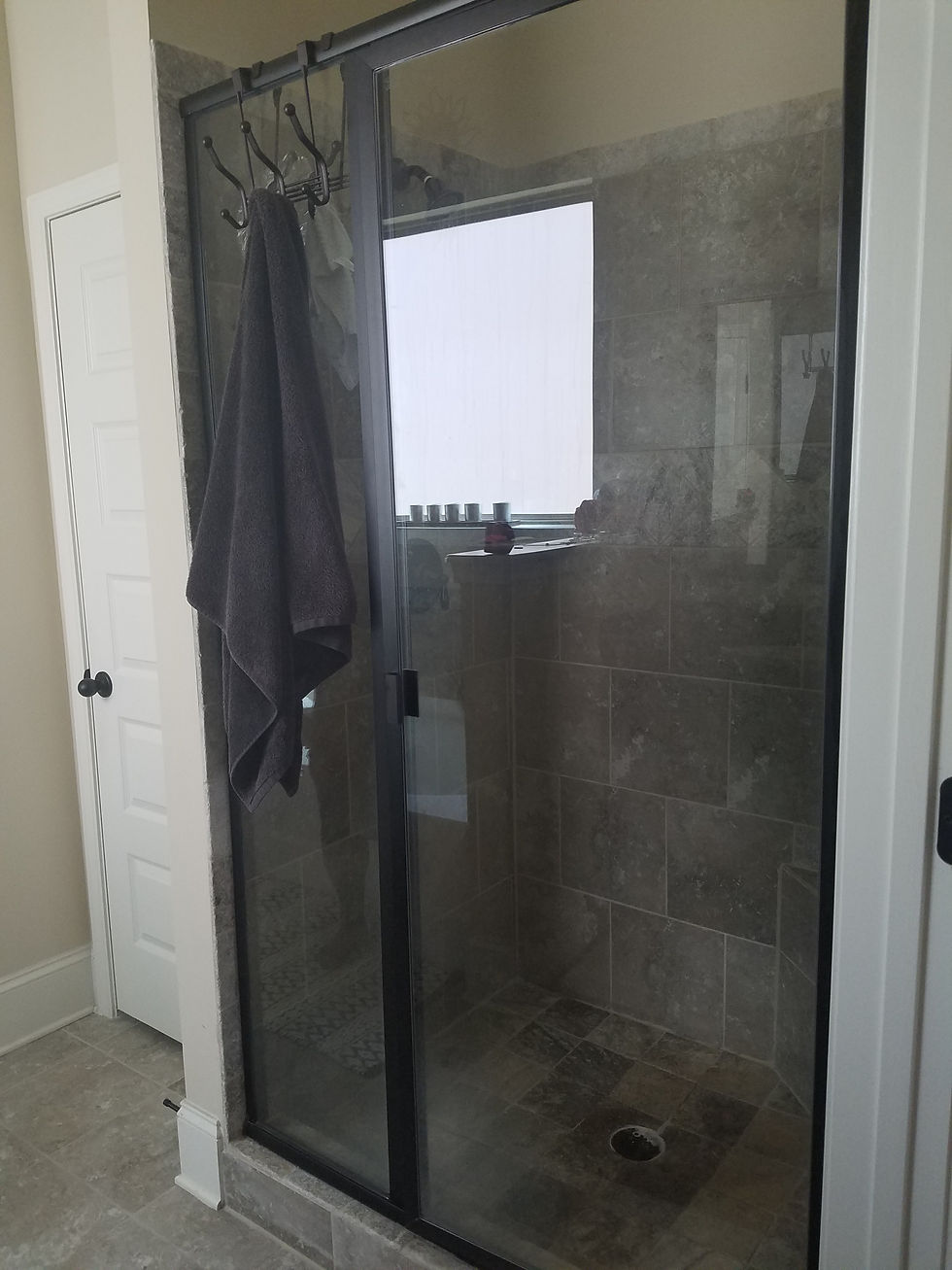Black-Frame-Shower-Door