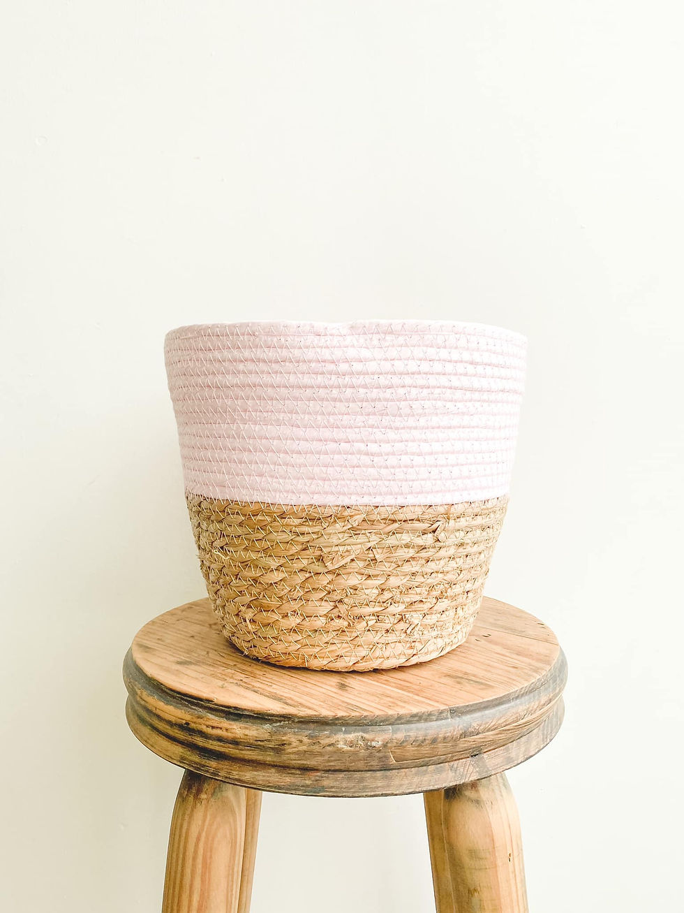 Thumbnail: Two Tone Seagrass Basket - Baby Pink
