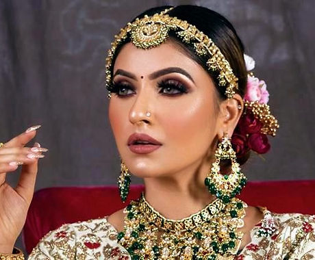 bridal-makeup-dos-and-donts_759_edited.jpg