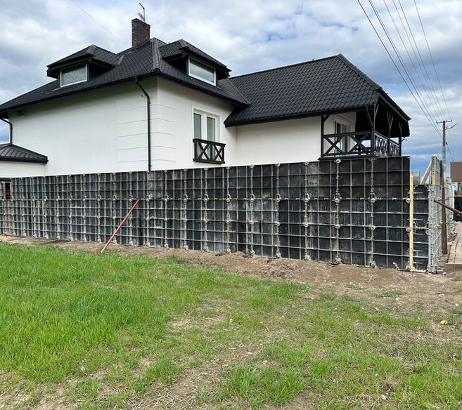 Szalunek Ścienny Płot